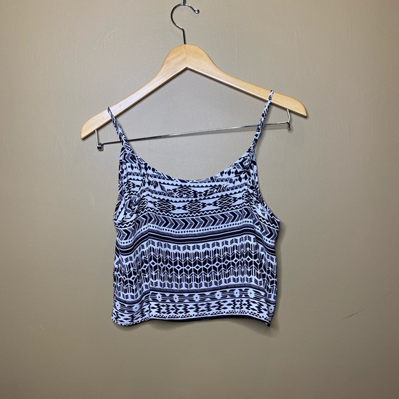Forever 21 Cropped Tank - Picture 3 of 3